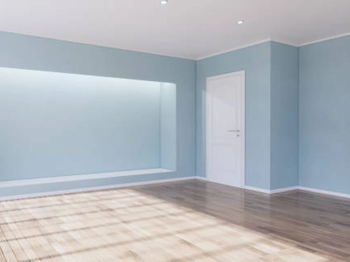 Light empty room interior painting in Bath by Bath Decorators