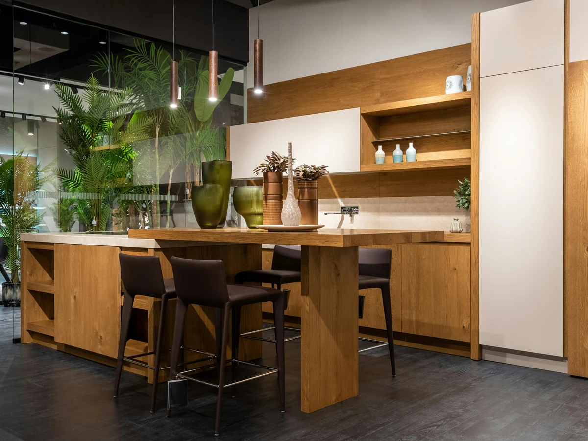 Showroom kitchen display cabinet painting example, Bath Decorators professional finish